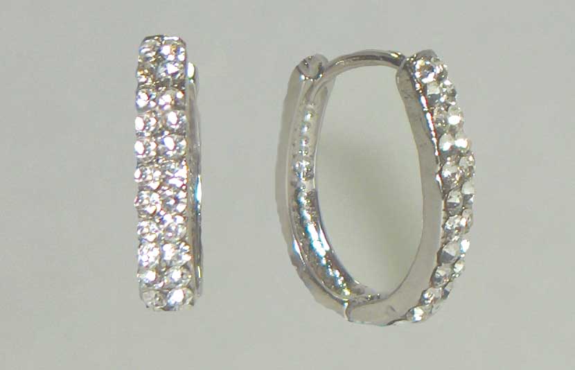 Double crystal row horseshoe hoops