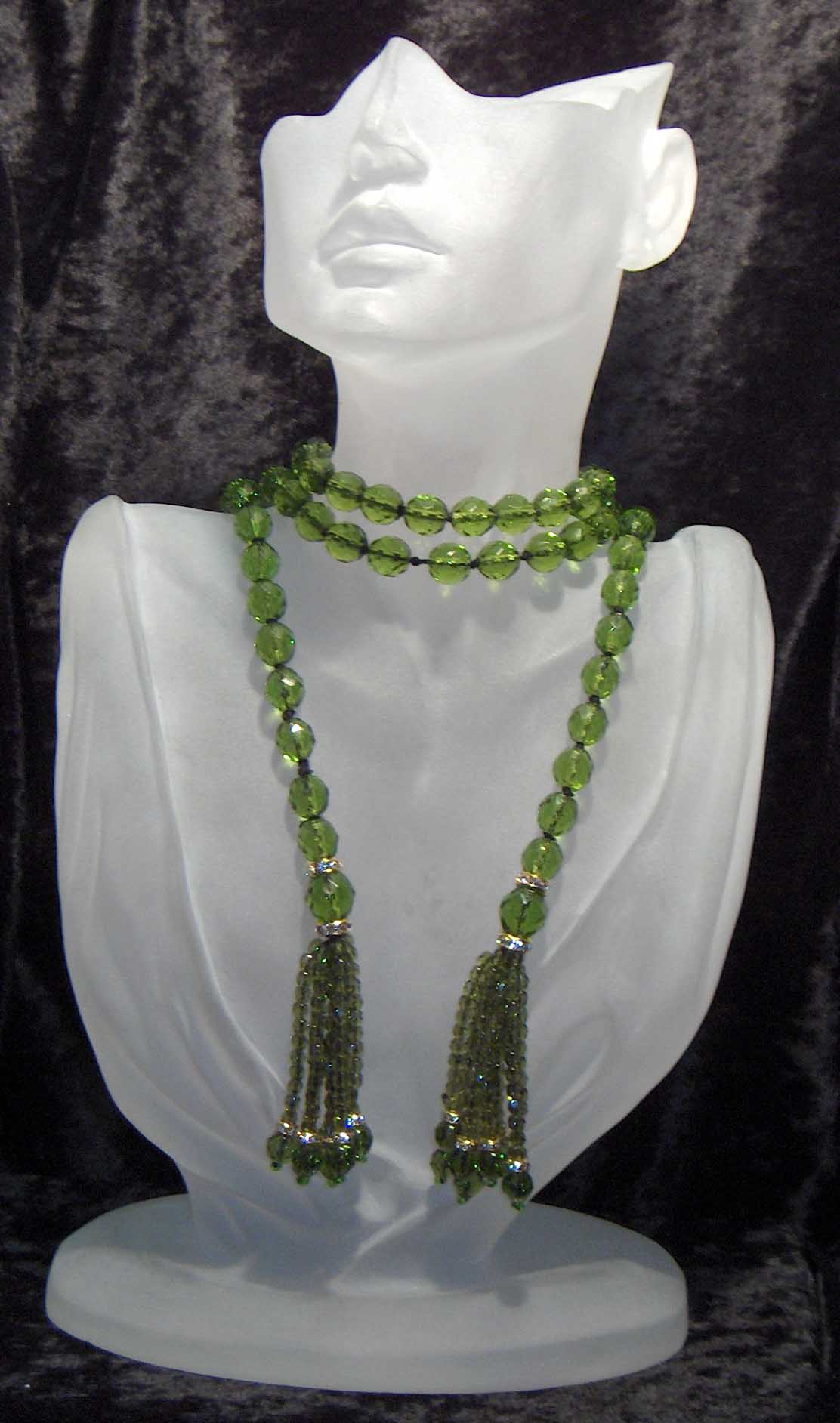 Olive Bohemian glass lariat